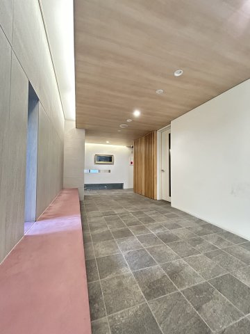 Fuku島之内のロビー|清潔なロビーです