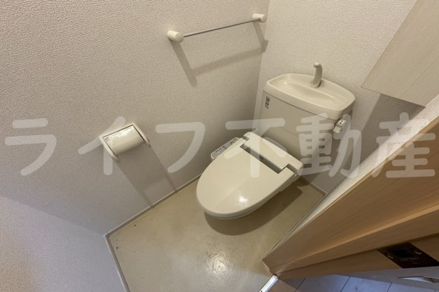 シュヴァル・マランのトイレ|清潔感のあるトイレです