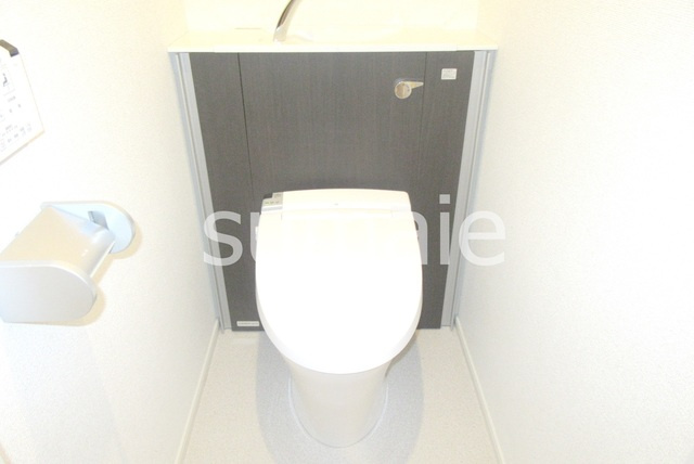 グランドアプティーのトイレ|ウォシュレット付トイレです☆