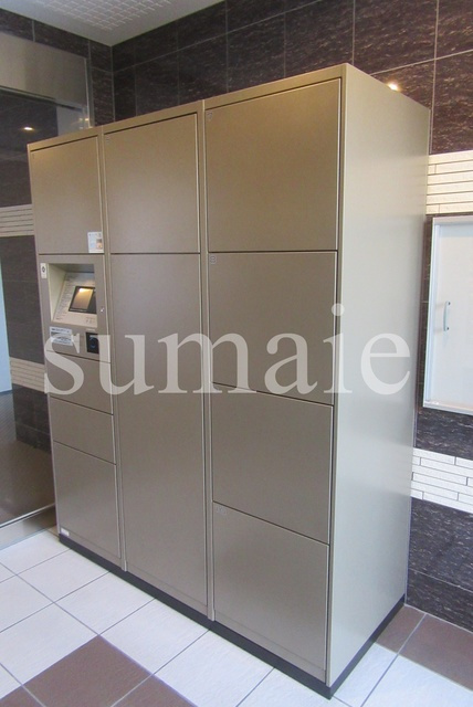 グランドアプティーのその他共用部分|便利な宅配ボックス完備です♪