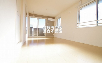 【洋室】 | ルミナーレ町田 | 2面採光の明るいお部屋