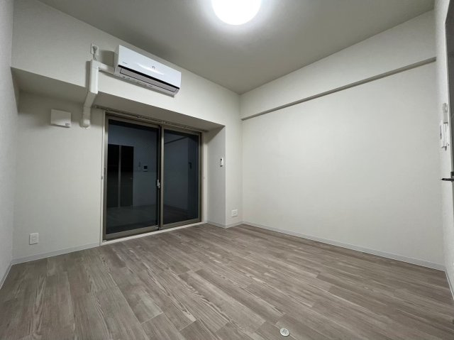 RAFFLE OZONEⅡ -South Garden-　名古屋市賃貸　仲介手数料無料の居間・リビング|リビング/居室