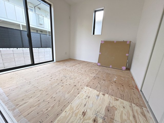 新築戸建・新築建売　郡山市安積町長久保三丁目　安積第三小・安積第二中の和室|4.5帖の和室はこれから畳が入ります！