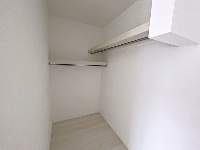 新築戸建・新築建売　郡山市安積町長久保三丁目　安積第三小・安積第二中の収納|WICはハンガーパイプがついているので衣類がきれいに整理整頓できます！