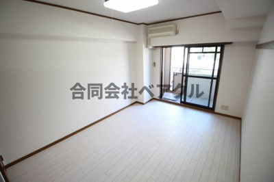 【寝室】 | ラフィーネ四条堀川 | 写真は505号室