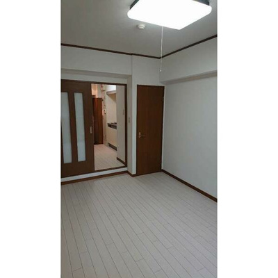 【洋室】 | ラフィーネ四条堀川 | 広々とした洋室です