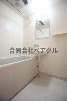【洗面所】 | ラフィーネ四条堀川 | 脱衣スペースもあります