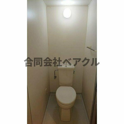 【トイレ】 | ラフィーネ四条堀川 | コンパクトで使いやすいトイレです