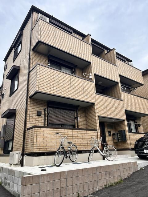 横浜元町ガーデン離宮Ｂの外観