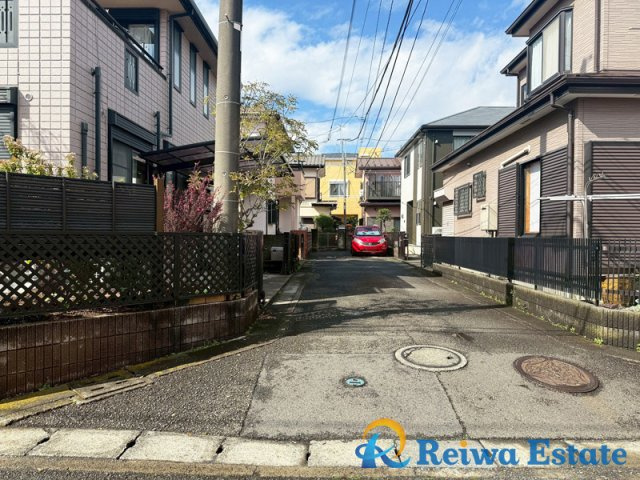 売地　高座郡寒川町倉見の前面道路含む現地写真