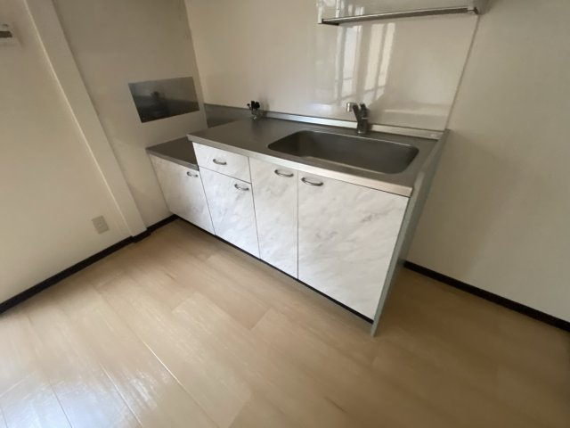 黒岩ハイツのキッチン