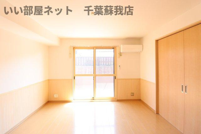 さくらコートの居間・リビング|ゆったりとした居間です