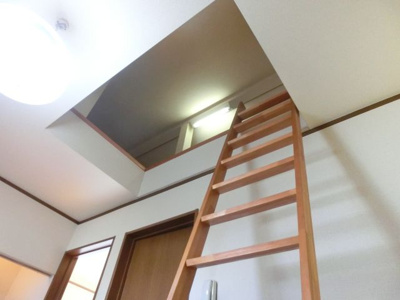【寝室】 | 栄ハイツ | ※同タイプの別の部屋の写真です。