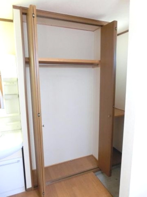 【収納】 | 栄ハイツ | ※同タイプの別の部屋の写真です。