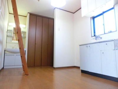 【内装】 | 栄ハイツ | ※同タイプの別の部屋の写真です。
