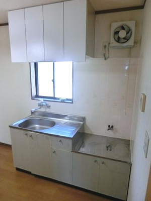 【キッチン】 | 栄ハイツ | ※同タイプの別の部屋の写真です。