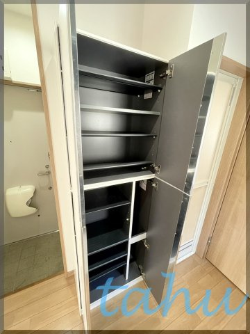 コーポ池田の玄関