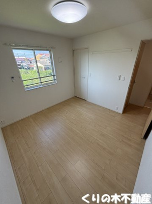 【洋室】 | グランディール枝堀Ｂ | 反転タイプのお部屋です（現況を優先します）