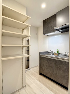 【キッチン】 | コンフォート川口 | ※家具・小物はイメージです