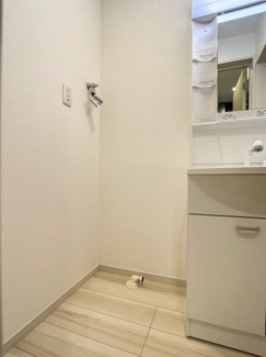 【設備】 | コンフォート川口 | 室内洗濯機置場