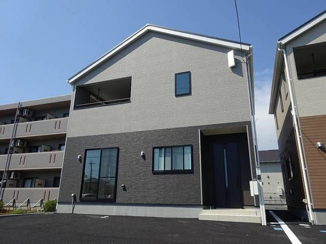 クレイドルガーデン沼津市青野　第８　１号棟の外観