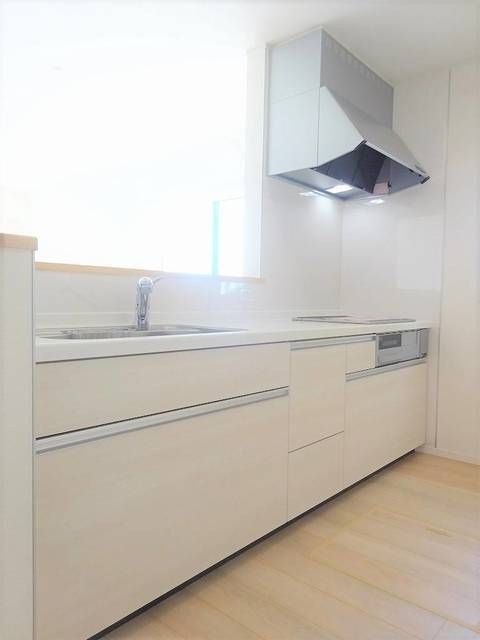 クレイドルガーデン沼津市青野　第８　１号棟のキッチン