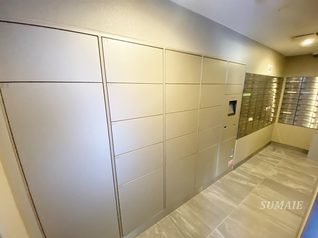 ＣＲＥＶＩＡ赤羽ステーションテラスのその他共用部分|宅配ボックスもあります！