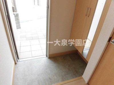 【玄関】 | アゼリア上鷺 | 参考写真