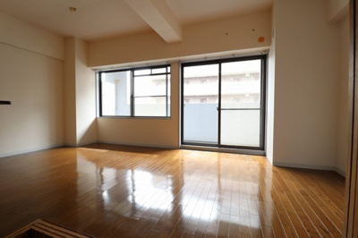 【居間・リビング】 | PRIVE JOTO-CHUO（プライブ城東中央）