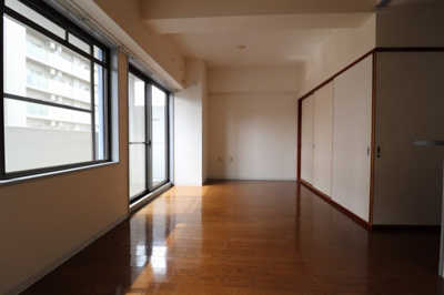 【居間・リビング】 | PRIVE JOTO-CHUO（プライブ城東中央）