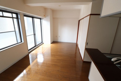 【居間・リビング】 | PRIVE JOTO-CHUO（プライブ城東中央）