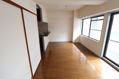 【居間・リビング】 | PRIVE JOTO-CHUO（プライブ城東中央）