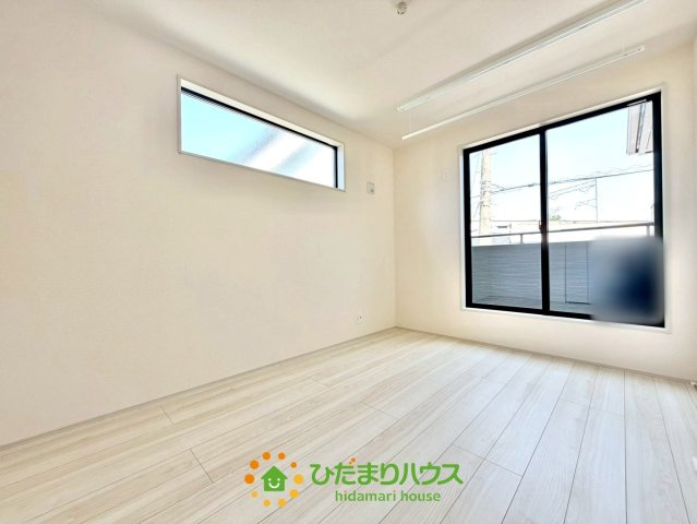 白岡市篠津　新築一戸建て　リーブルガーデンの洋室