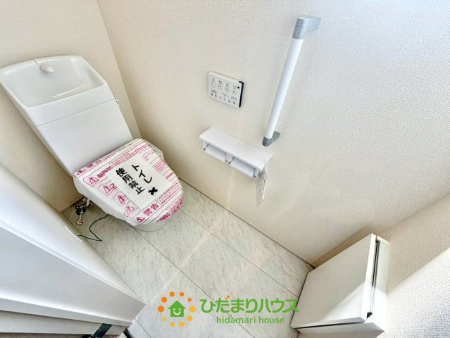 白岡市篠津　新築一戸建て　リーブルガーデンのトイレ