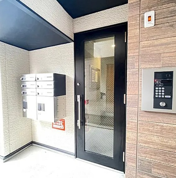 KLEIS五反野Ⅱのエントランス