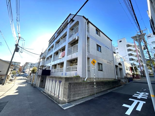 クレッシェンド岸地
