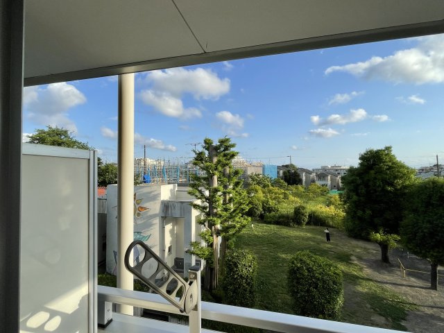 川崎市麻生区千代ケ丘１丁目の賃貸マンションの展望