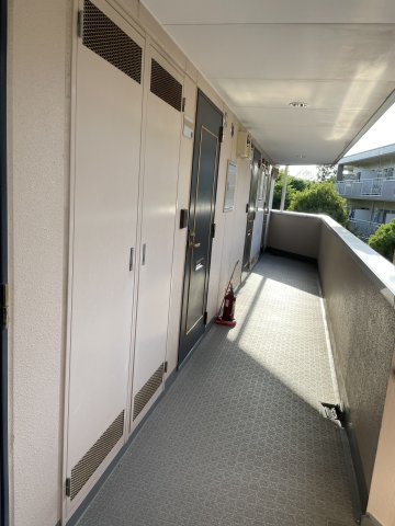 川崎市麻生区千代ケ丘１丁目の賃貸マンションのロビー