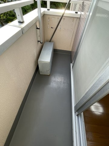 川崎市麻生区千代ケ丘１丁目の賃貸マンションのバルコニー