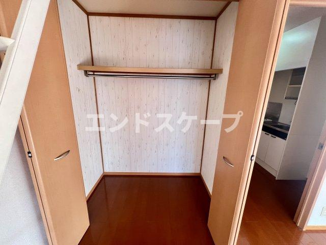 リビングタウン上並榎　Ａの収納|高崎、前橋、伊勢崎エリアのお部屋探しはエンドスケープまで！お客様の理想お聞かせ下さい♪