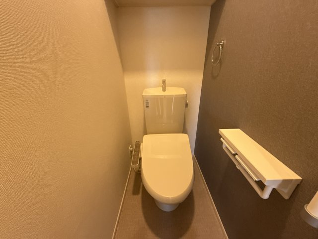 シエロガーデン下余部　Ｂのトイレ
