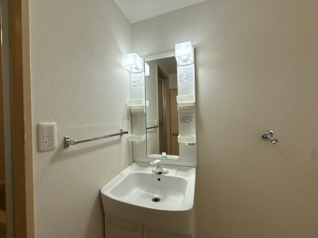 レジデンス英賀保の洗面所