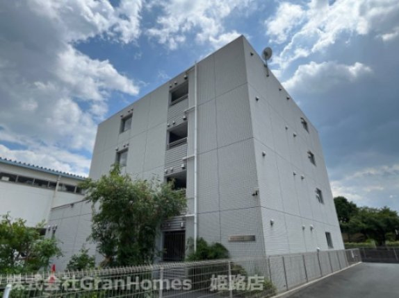 ブリーズコート城北の外観
