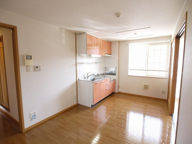 さわやか壱番館の居間・リビング