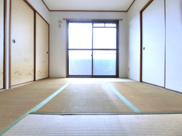 ファミーユ千代田の和室