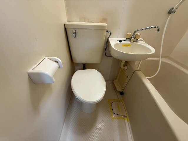 【トイレ】 | アパートメントリース大名 | ※3-D号室の写真を掲載しております