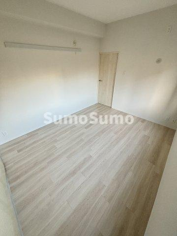 アルボール西道頓堀の洋室