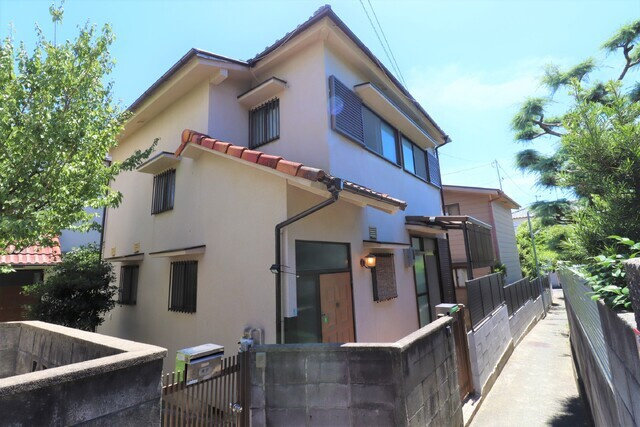 本山北町５丁目貸家の外観