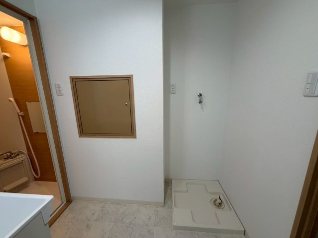 ハイツ７７の玄関|玄関です