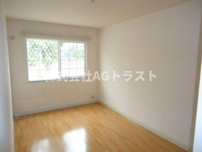 【洋室】 | メゾンパルⅡ